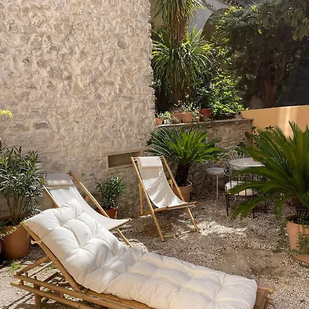 Cosycocoon La Bastide Aparthotel *